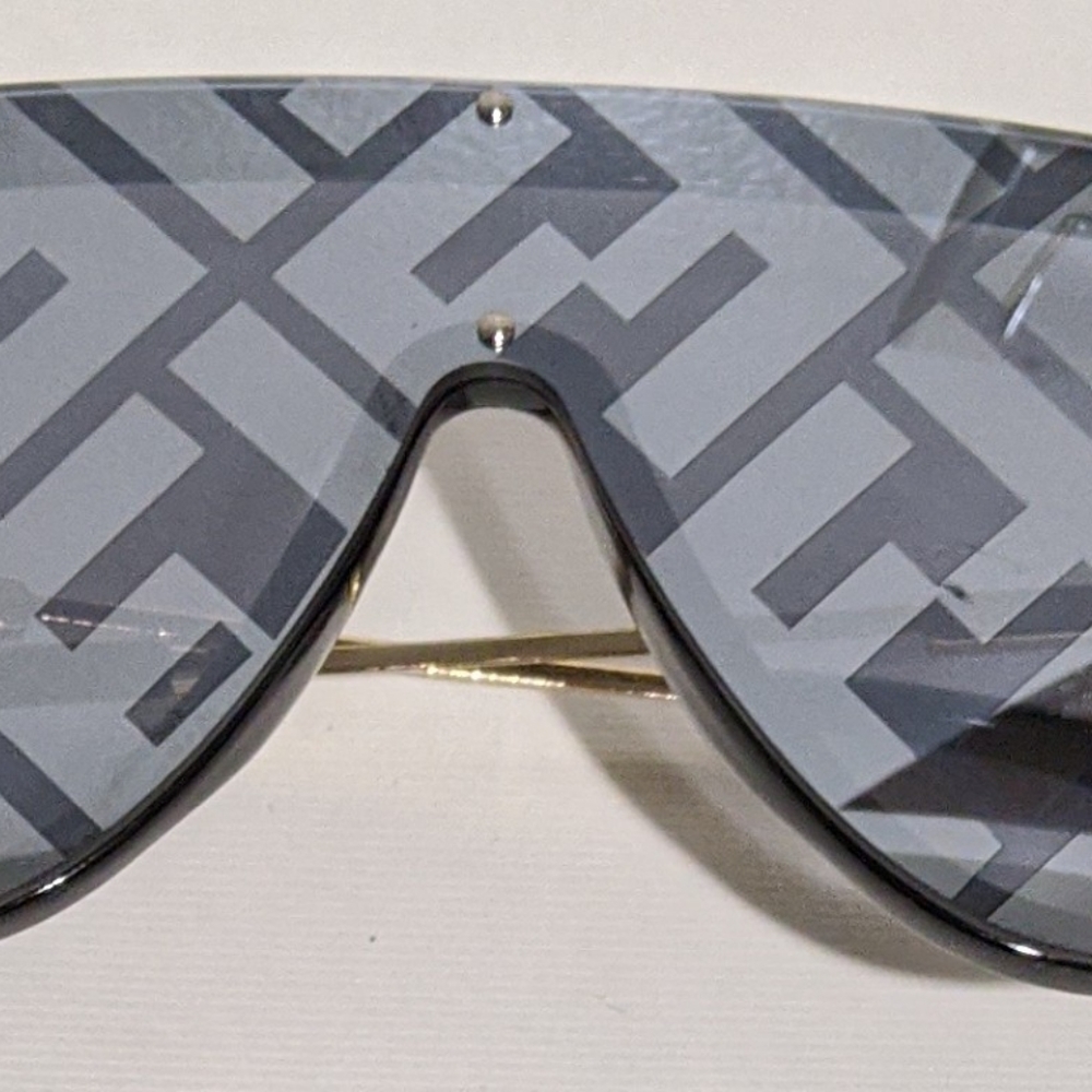 Fendi Sunglass